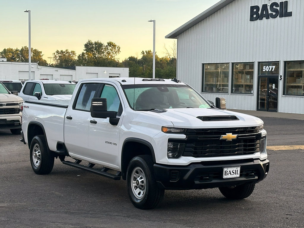 Used 2025 Chevrolet Silverado 2500 W/T w/ WT Convenience Package AWD/4WD image 38