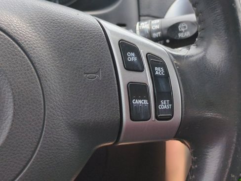 Used 2009 Suzuki SX4 AWD Hatchback w/ Touring Pkg image 33