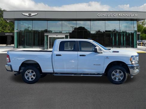 Used 2024 RAM 2500 Big Horn image 8