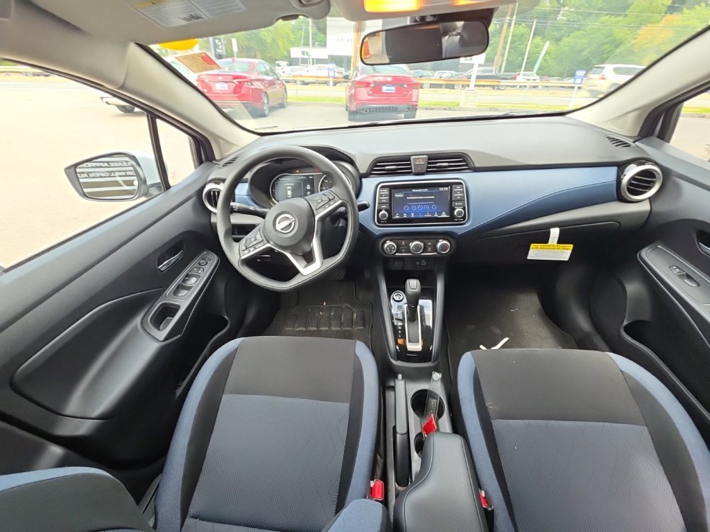 Certified 2025 Nissan Versa SV w/ Trunk Package FWD image 15