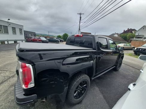 Used 2022 GMC Canyon AT4 AWD/4WD image 8