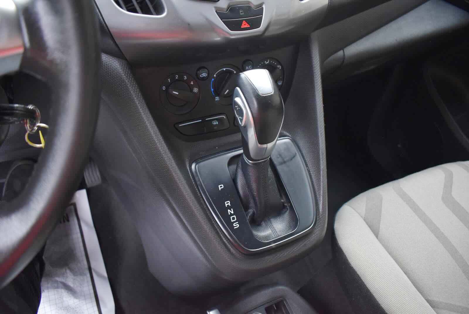 Used 2016 Ford Transit Connect XLT FWD image 25