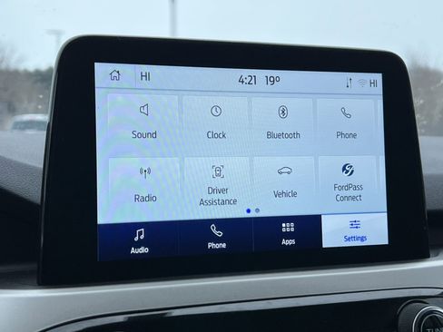 Certified 2022 Ford Escape SE w/ SE Sport Appearance Package image 19