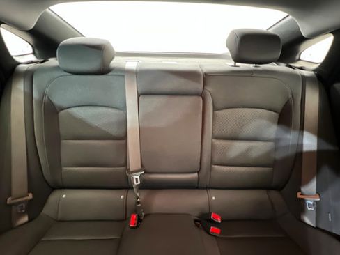 Used 2025 Chevrolet Malibu LT image 24