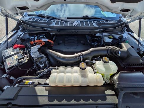 Certified 2023 Ford F150 XLT w/ Equipment Group 302A High image 10