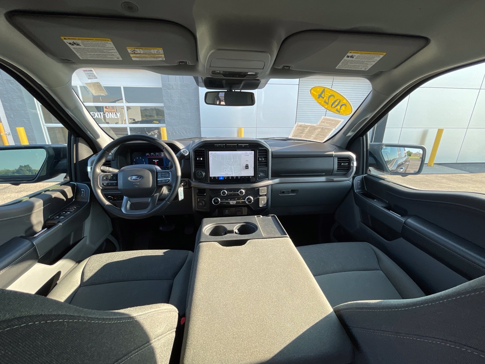 Used 2024 Ford F150 XLT AWD/4WD image 17