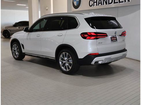 Used 2026 BMW X5 sDrive40i w/ Parking Assistance Package RWD image 5