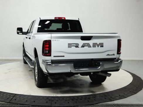 Used 2025 RAM 2500 Big Horn AWD/4WD image 7