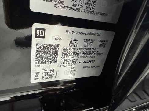Used 2026 GMC Sierra 1500 AT4 w/ Technology Package AWD/4WD image 41