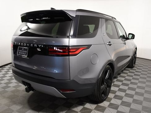 Certified 2025 Land Rover Discovery S AWD/4WD image 6