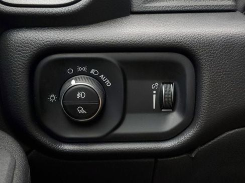 New 2025 RAM 2500 Tradesman w/ Chrome Appearance Group image 37