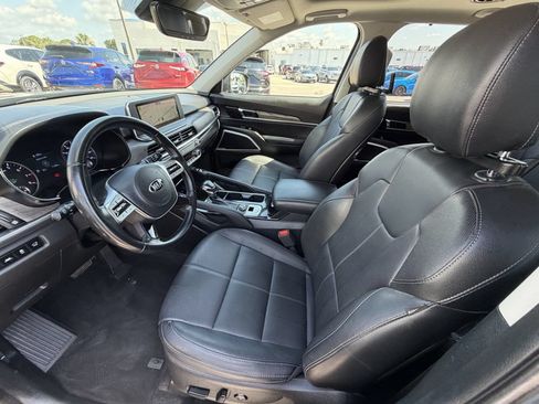 Used 2020 Kia Telluride EX w/ Towing Package FWD image 16