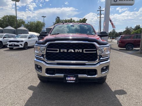 Used 2022 RAM 2500 Big Horn w/ Level A Equipment Group AWD/4WD image 8