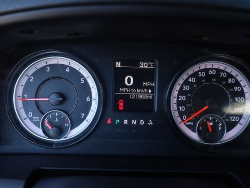 Used 2022 RAM 1500 Tradesman w/ Tradesman SXT Package image 24