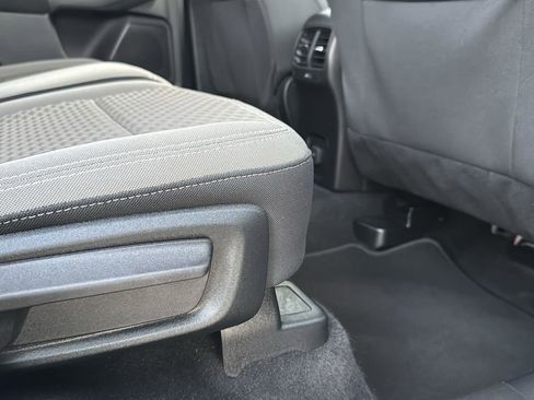 Used 2020 Ford Escape SE image 27