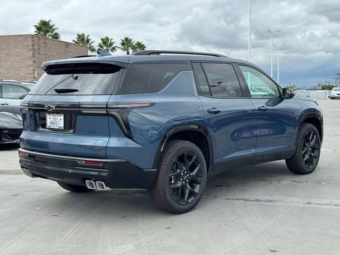 New 2026 Chevrolet Traverse RS w/ LPO, Floor Liner Package image 5