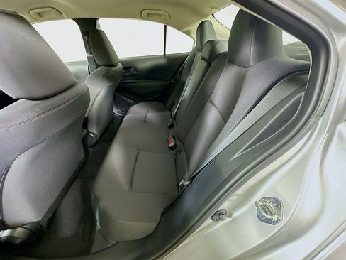 Used 2025 Toyota Corolla LE image 14