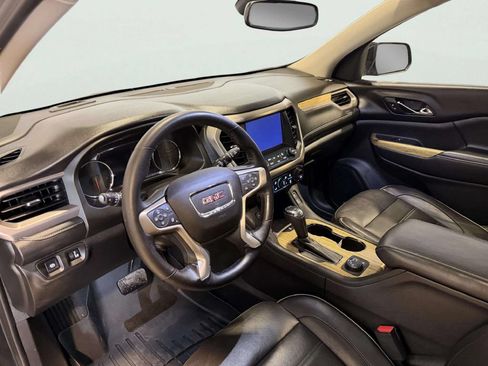 Used 2018 GMC Acadia Denali w/ Technology Package AWD/4WD image 14