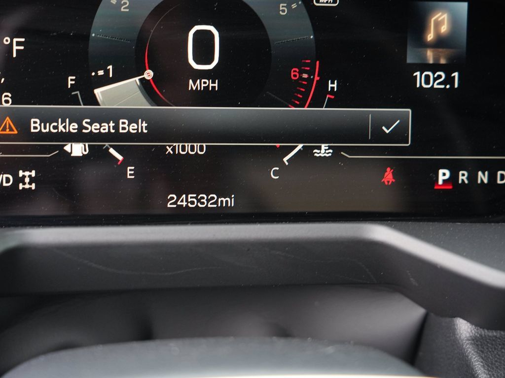 Certified 2026 GMC Acadia Elevation w/ Elevation Premium Package AWD/4WD image 35