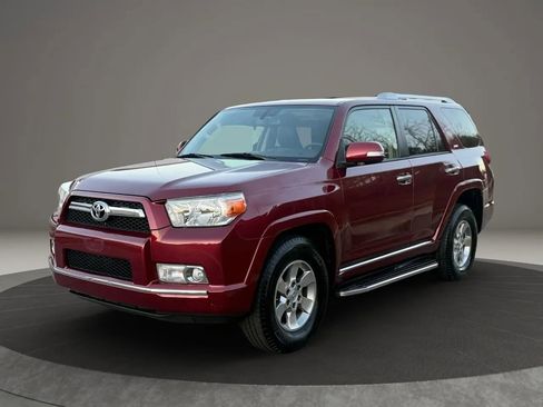 Used 2012 Toyota 4Runner SR5 w/ Premium Pkg AWD/4WD image 1