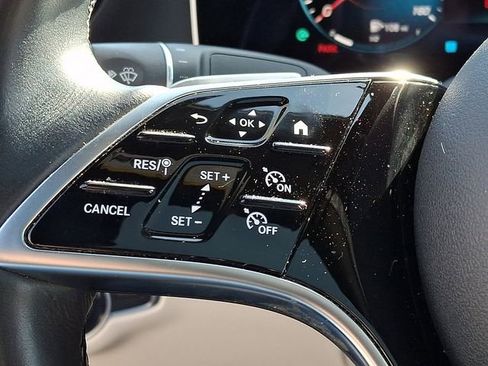 Used 2022 Mercedes-Benz E 350 4MATIC Sedan image 22
