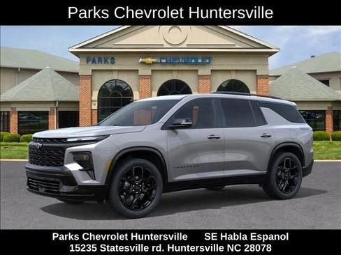 New 2026 Chevrolet Traverse RS w/ LPO, Floor Liner Package FWD image 3