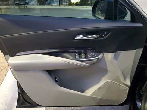 Certified 2021 Cadillac XT4 Luxury w/ Cold Weather Package image 25