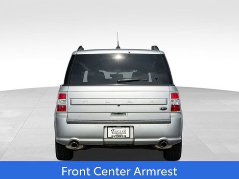 Used 2017 Ford Flex SE image 6