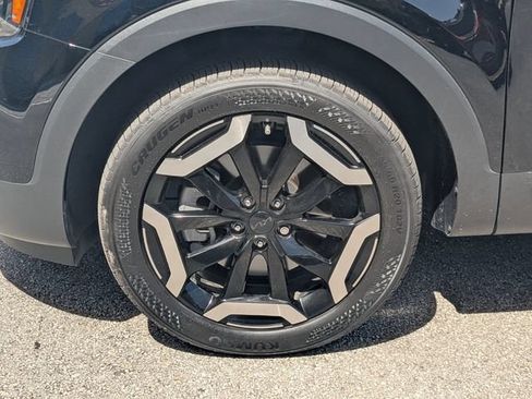 Certified 2024 Kia Telluride S w/ S Sunroof Package FWD image 10