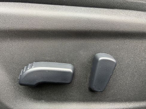 Used 2025 Nissan Altima 2.5 SV image 22