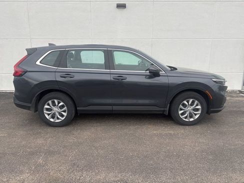 Used 2024 Honda CR-V LX image 5