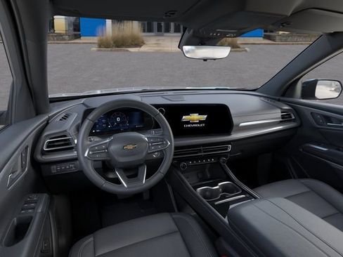New 2026 Chevrolet Traverse LT image 15