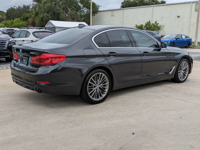 Used 2019 BMW 530i xDrive w/ Convenience Package AWD/4WD image 5