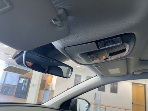 Used 2024 Hyundai Tucson Limited image 27