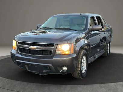Used 2010 Chevrolet Avalanche LT w/ Luxury Package