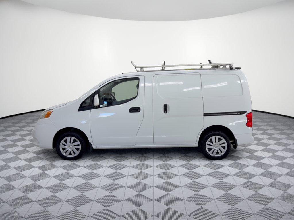 Used 2015 Nissan NV200 SV w/ Exterior Appearance Package FWD image 2