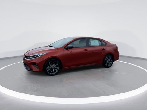 Used 2023 Kia Forte GT-Line w/ GT-Line Technology Package image 3