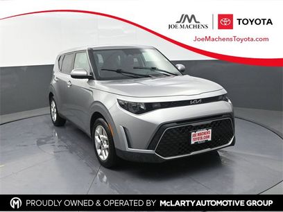 Used 2023 Kia Soul LX w/ Option Group 015