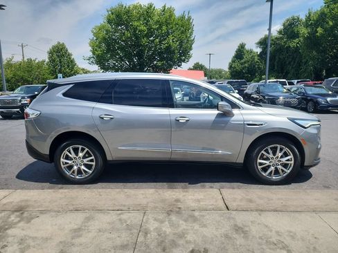 Certified 2023 Buick Enclave Essence w/ Experience Buick Package FWD image 9