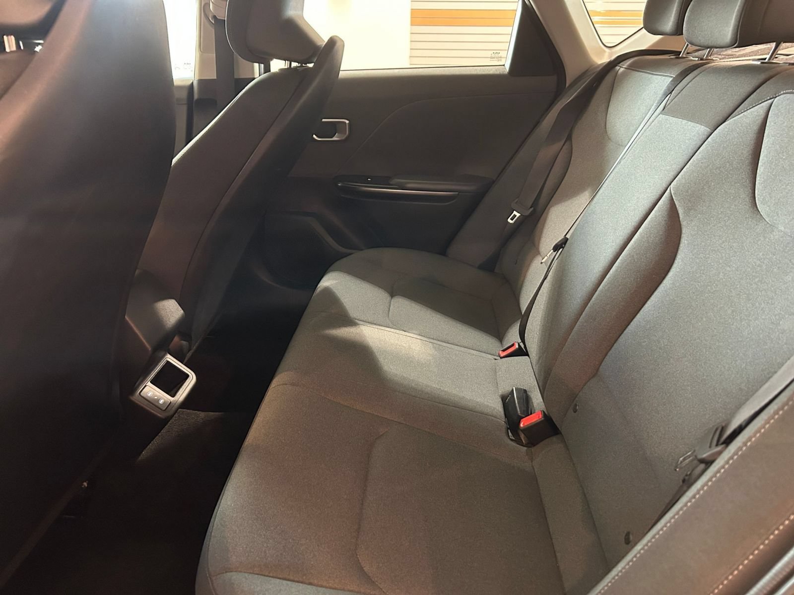 Used 2025 Kia K4 FWD image 24