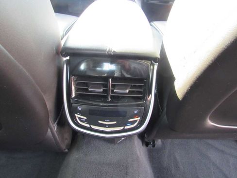 Used 2016 Cadillac XTS Premium image 23