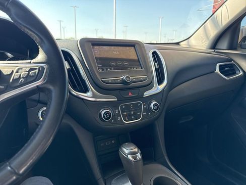 Used 2019 Chevrolet Equinox LT image 13