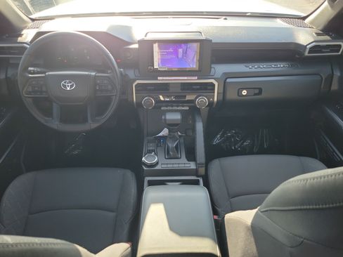 Certified 2025 Toyota Tacoma SR image 13