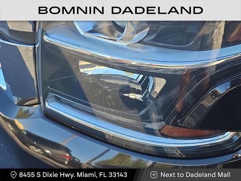 Used 2020 Chevrolet Tahoe LT w/ Luxury Package image 11