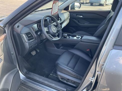 Certified 2023 Nissan Rogue SV w/ SV Premium B Package image 11