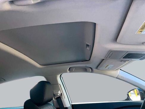 Used 2025 Honda Accord SE image 14