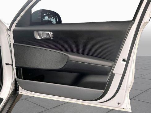 Used 2025 Hyundai Ioniq 6 SEL RWD image 22