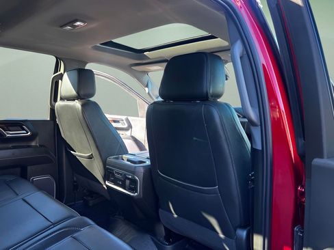 Used 2024 GMC Sierra 2500 Denali w/ Denali Reserve Package image 33