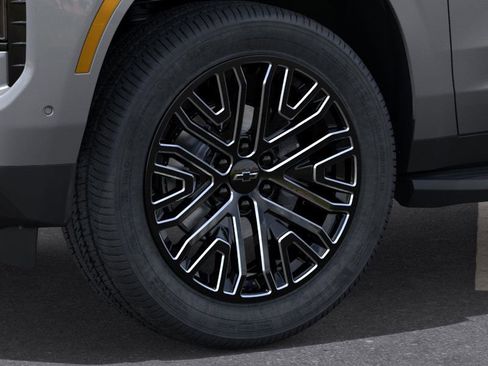 New 2026 Chevrolet Tahoe LS image 9