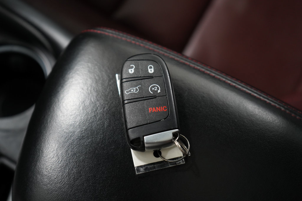 Certified 2025 Dodge Durango R/T AWD/4WD image 28